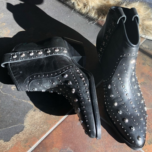 NWOB! Sam Edelman Black Leather Booties Sz. 5.5 - Picture 2 of 8